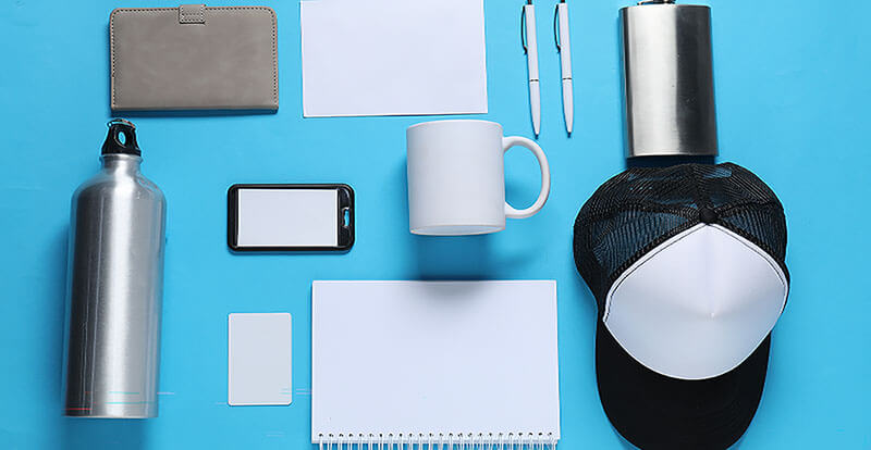 Corporate_Gifting_Done_Right_WEB2__1__1780950665549.jpg